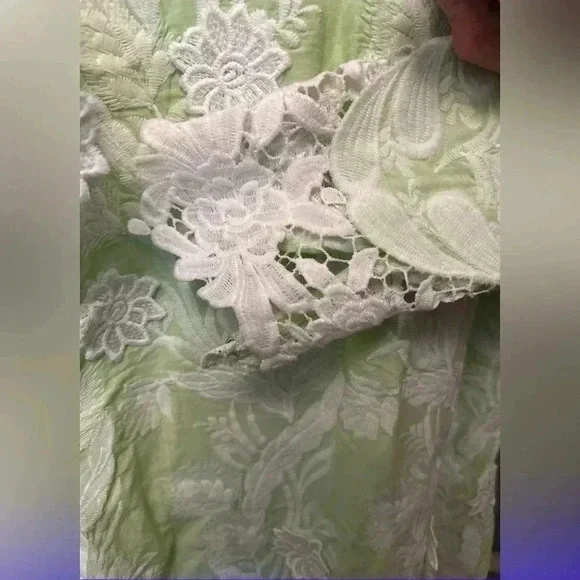 3/$20. Indian tunic green with floral lace applicay detail side slip hand made - Picture 5 of 10